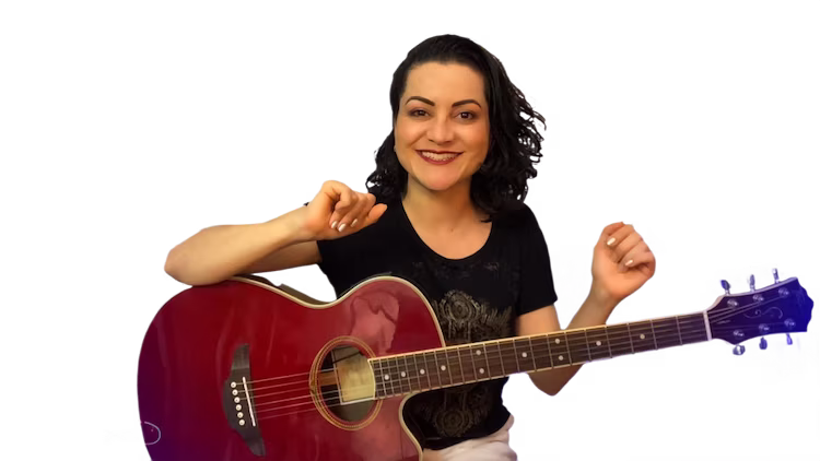 Cindy Ferrarezi Aula de Violao